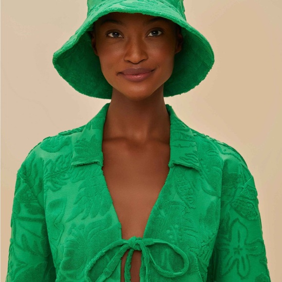 NWT FARM RIO green towel bucket hat; never used - Picture 1 of 3